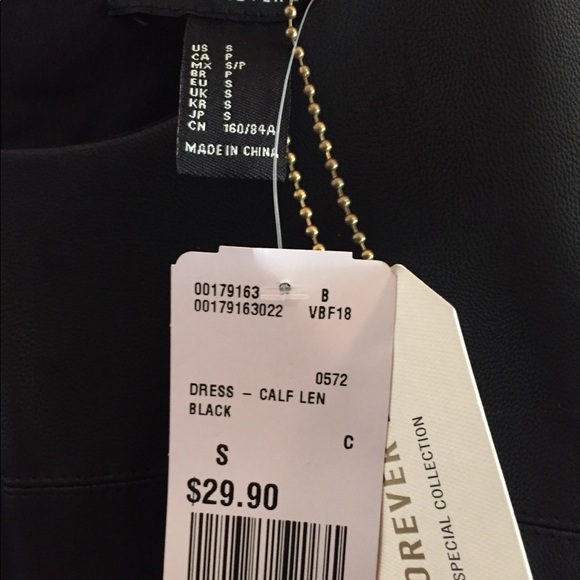 Faux leather dress - Picture 5 of 6